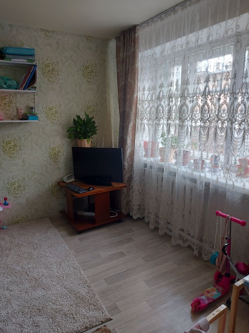 Продам 2х комнатную