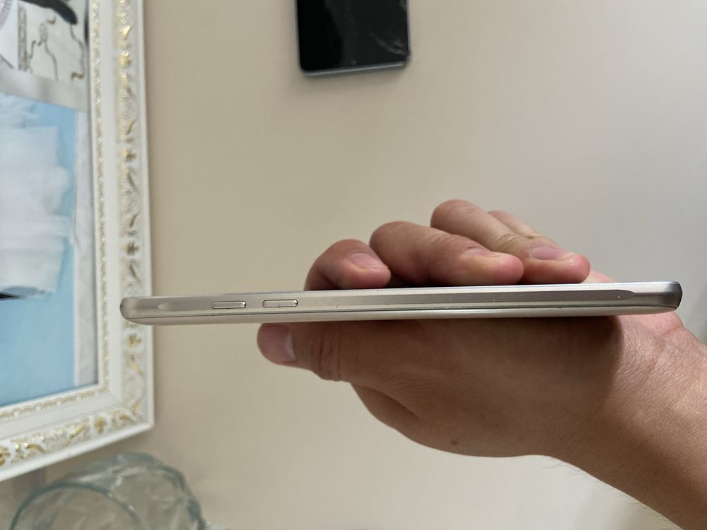 Продается Samsung J 5 и Samsung a 10s