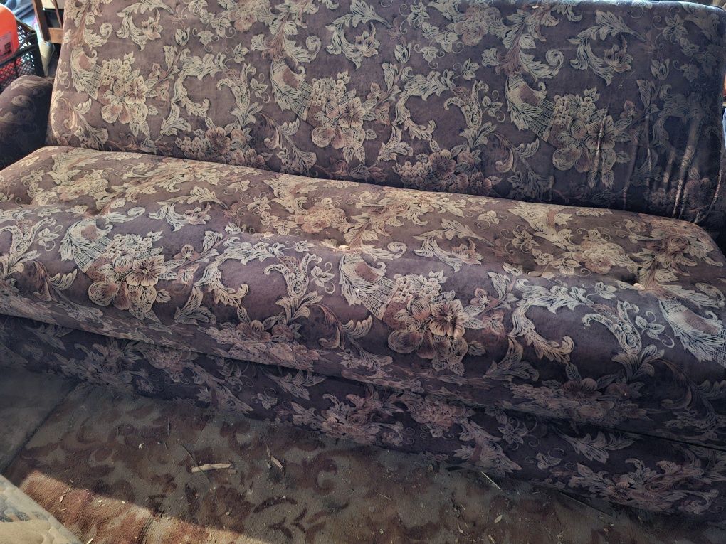 Продам диван раскладной