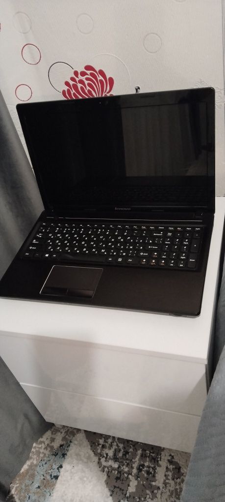 Продаётся ноутбук Lenovo