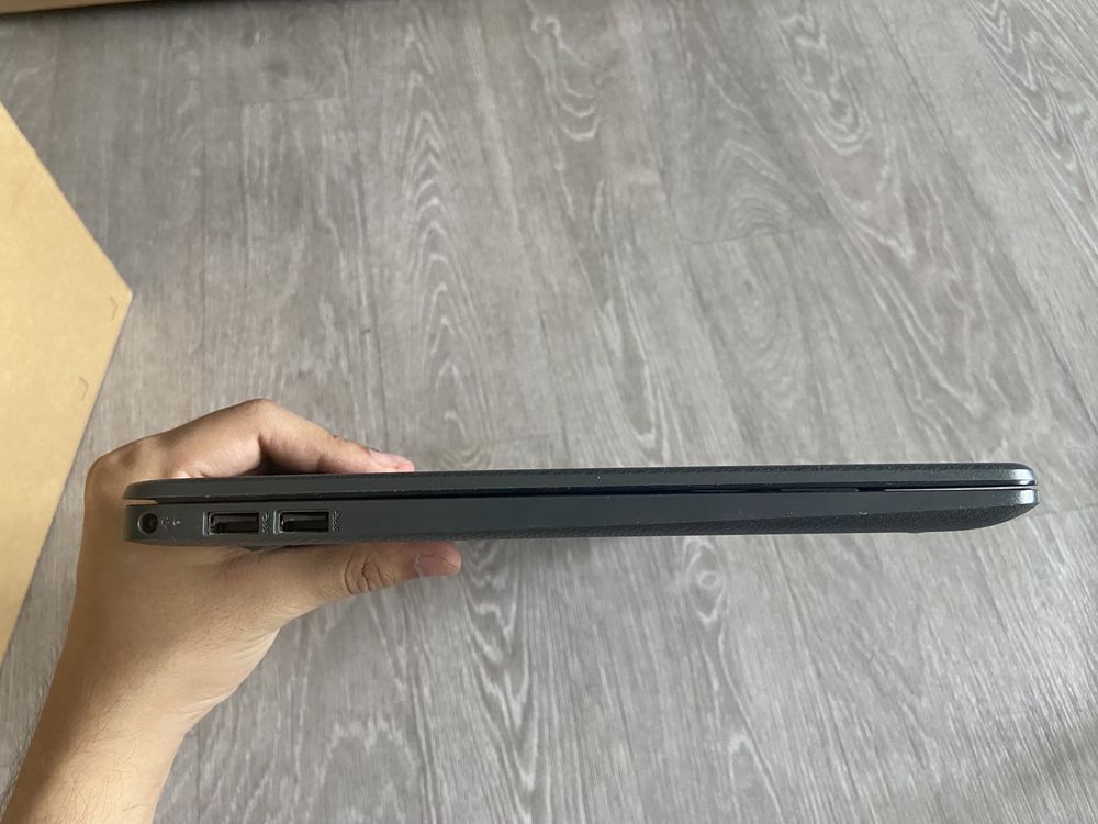 Ноутбук HP 15s-eq1162ur