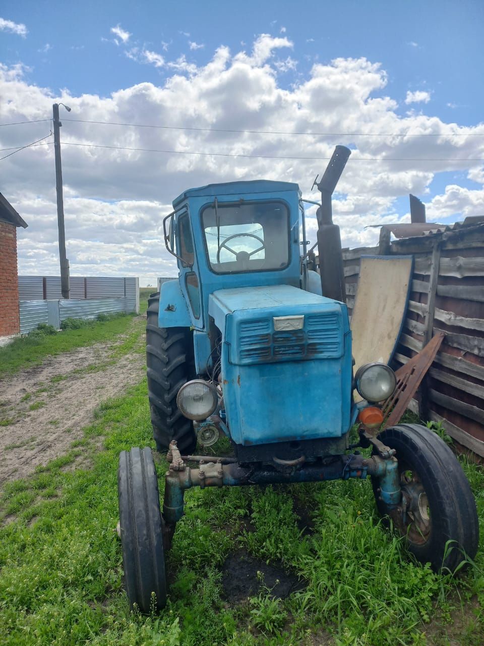 Продам трактор хорошем состоянии