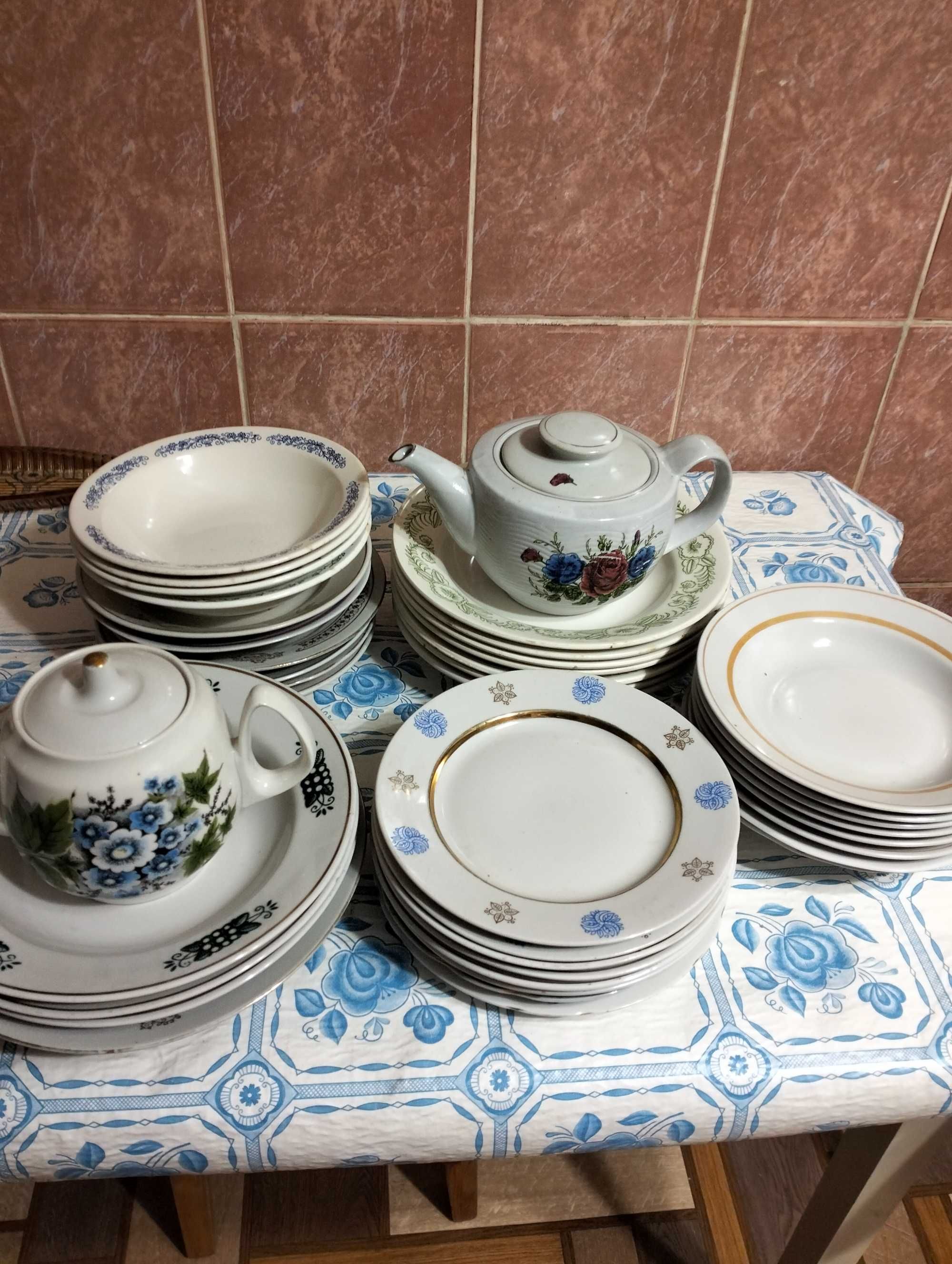 Продам посуду разную.
