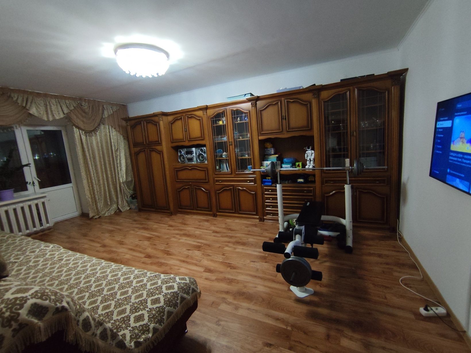 Продам 3 комнатную квартиру