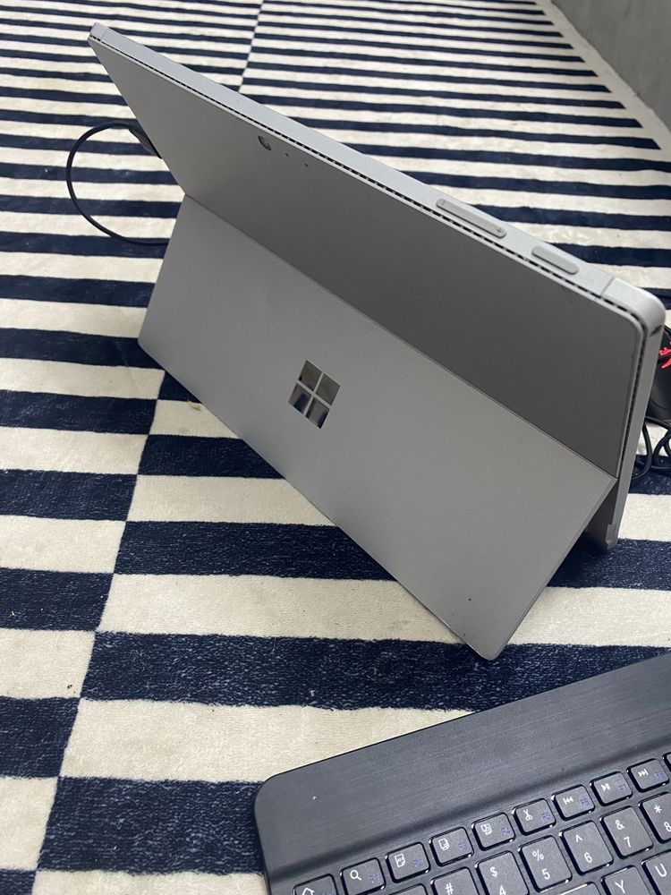 Microsoft surface pro4 128gb m3