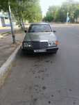 Мерседес124 2.3 газ бензин Автомат
