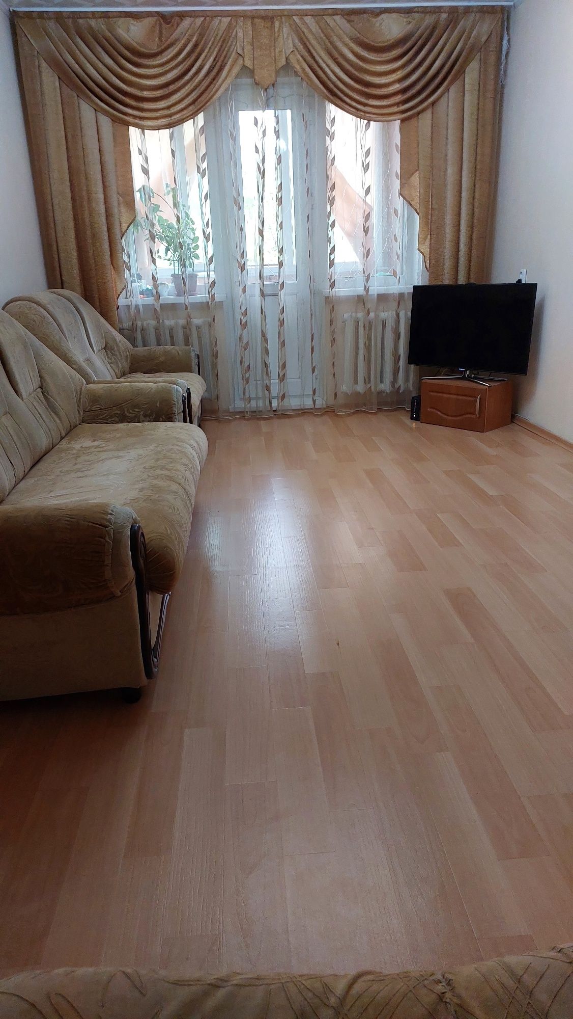 Продам 2х комнатную