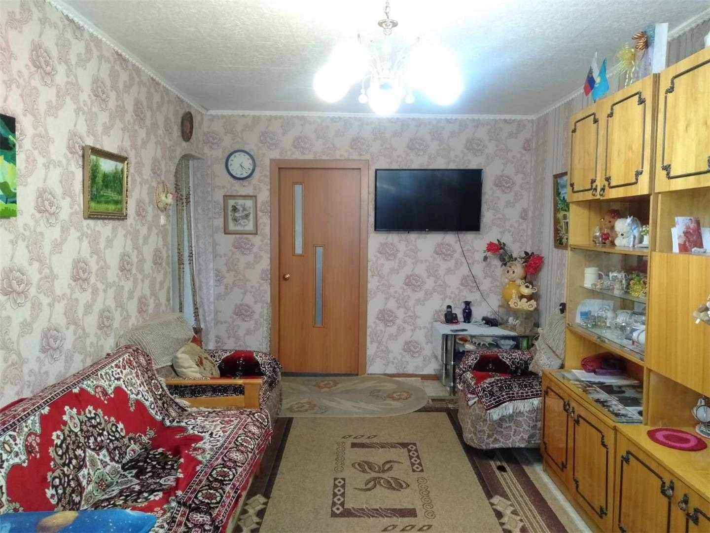 Продам или обменяю на нижние этажи,
 2к квартиру на 7мкр