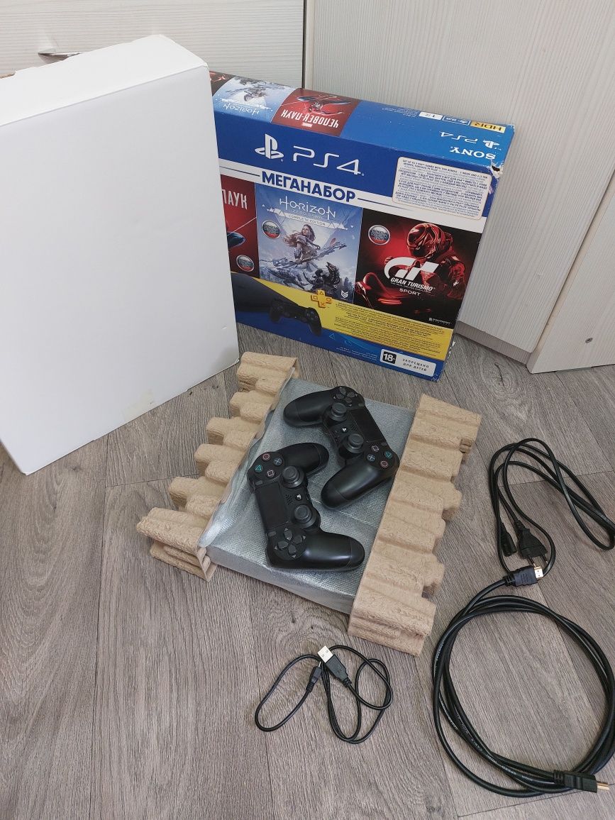 Sony Playstation 1TB + 15игр