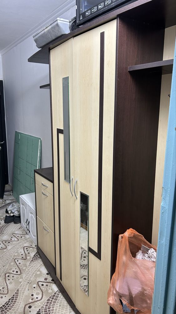 Продается шкаф в хорем состояний