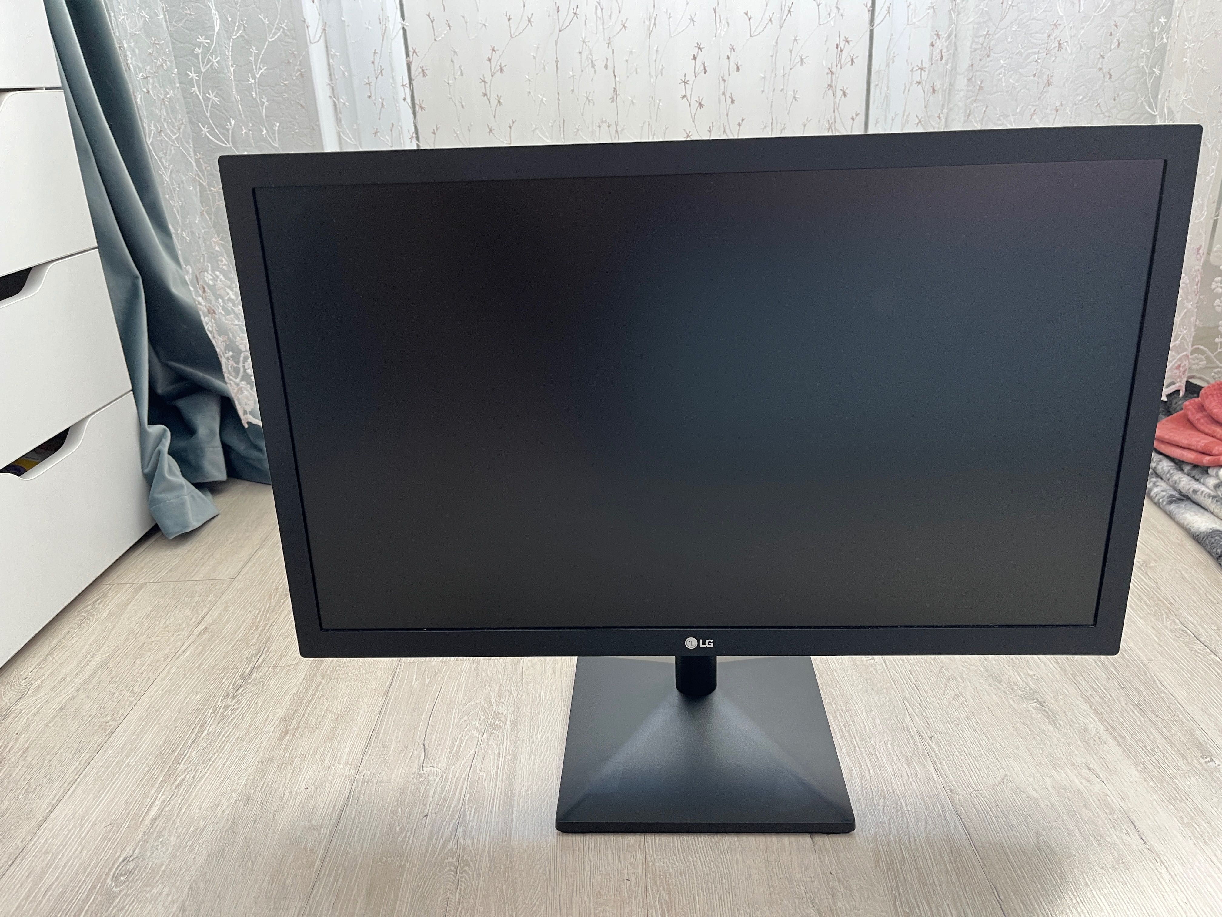 Монитор LG 21 дюйм 75Гц