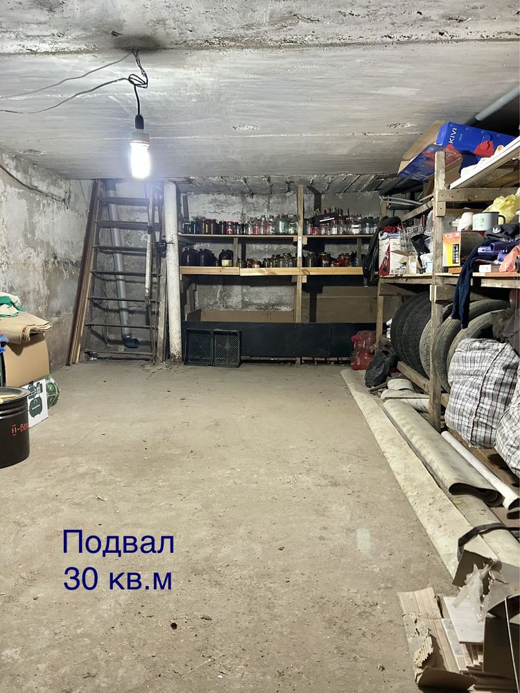 Дом в центре с  бизнесами