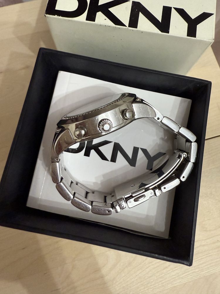 Женские часы DKNY NY8587 оригинал