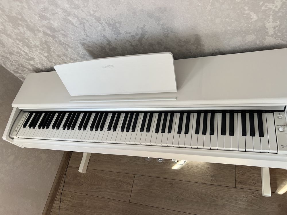 Синтезатор Yamaha Arius YDP-144