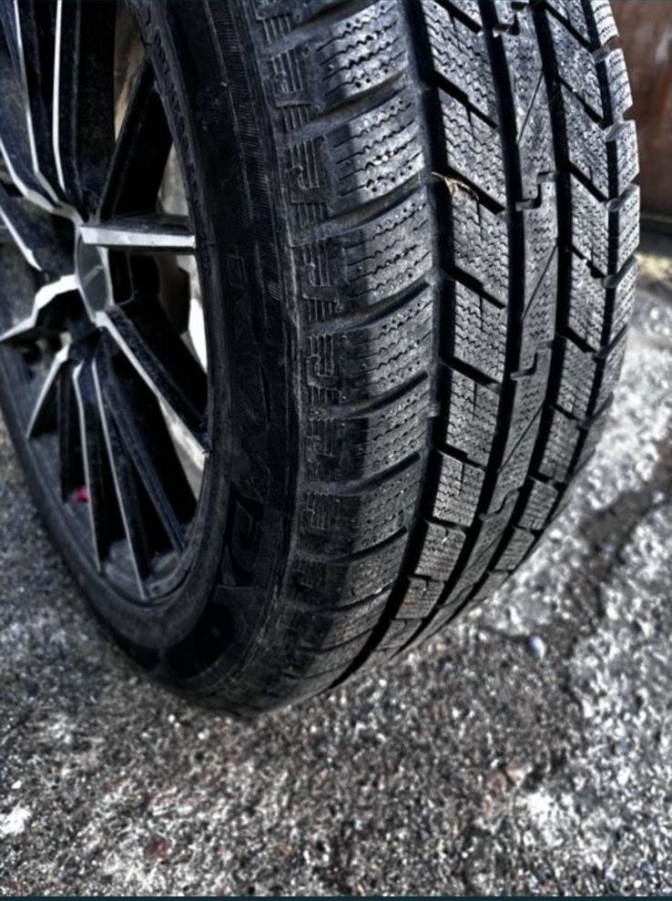 Зимняя резина 205/55R16