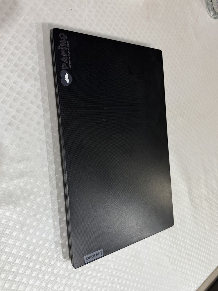 Ноутбук Lenovo Core-i5, 8гб ОЗУ, 512гб SSD