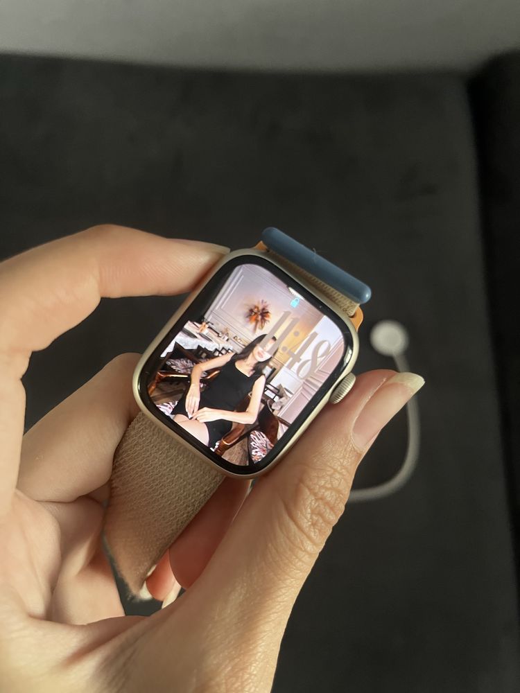 Продам Apple Watch Series 9 GPS 41mm Starlight