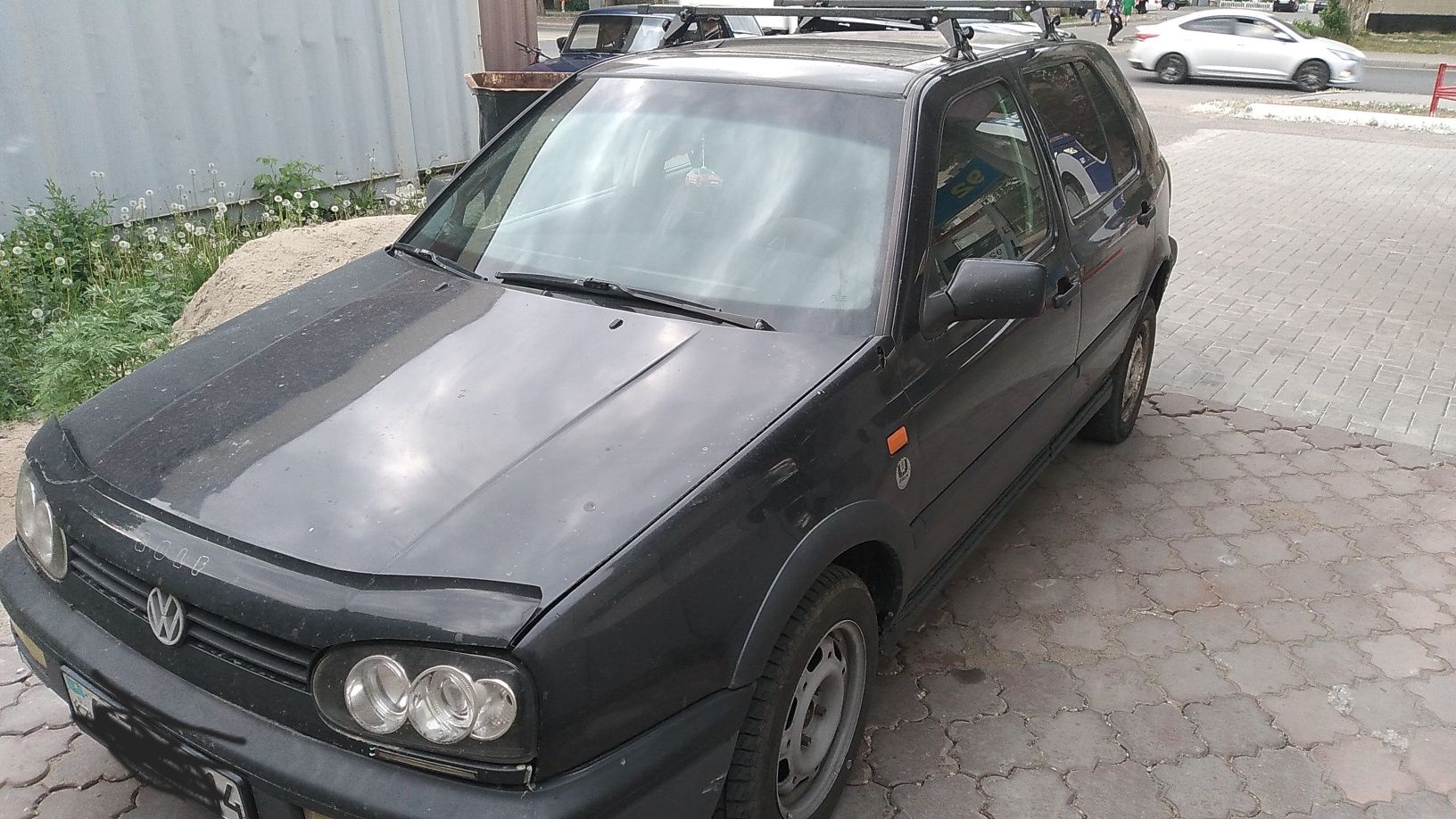 Продам фольксваген гольф3 объем   1.8 1992г.в