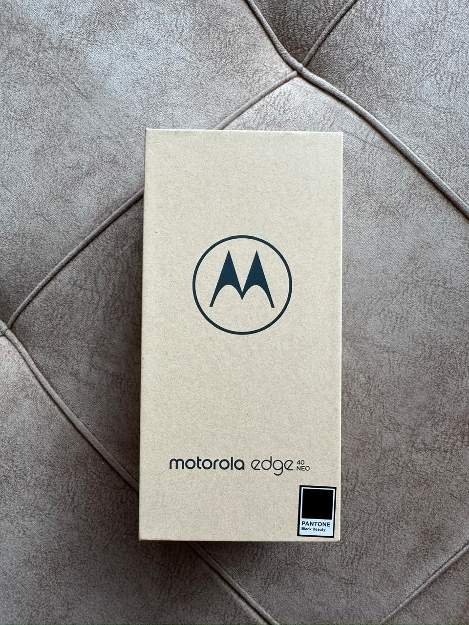 Продам Motorola edge 40 neo