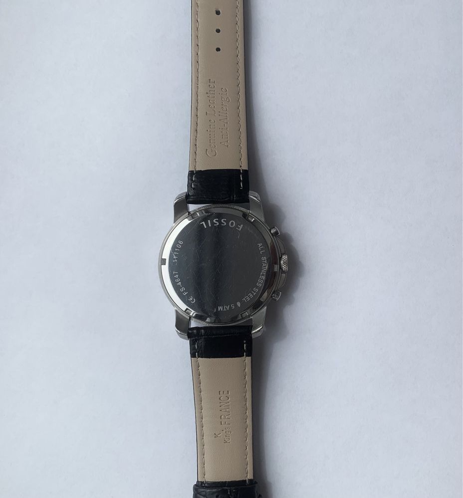 Fossil fs-4647 часы