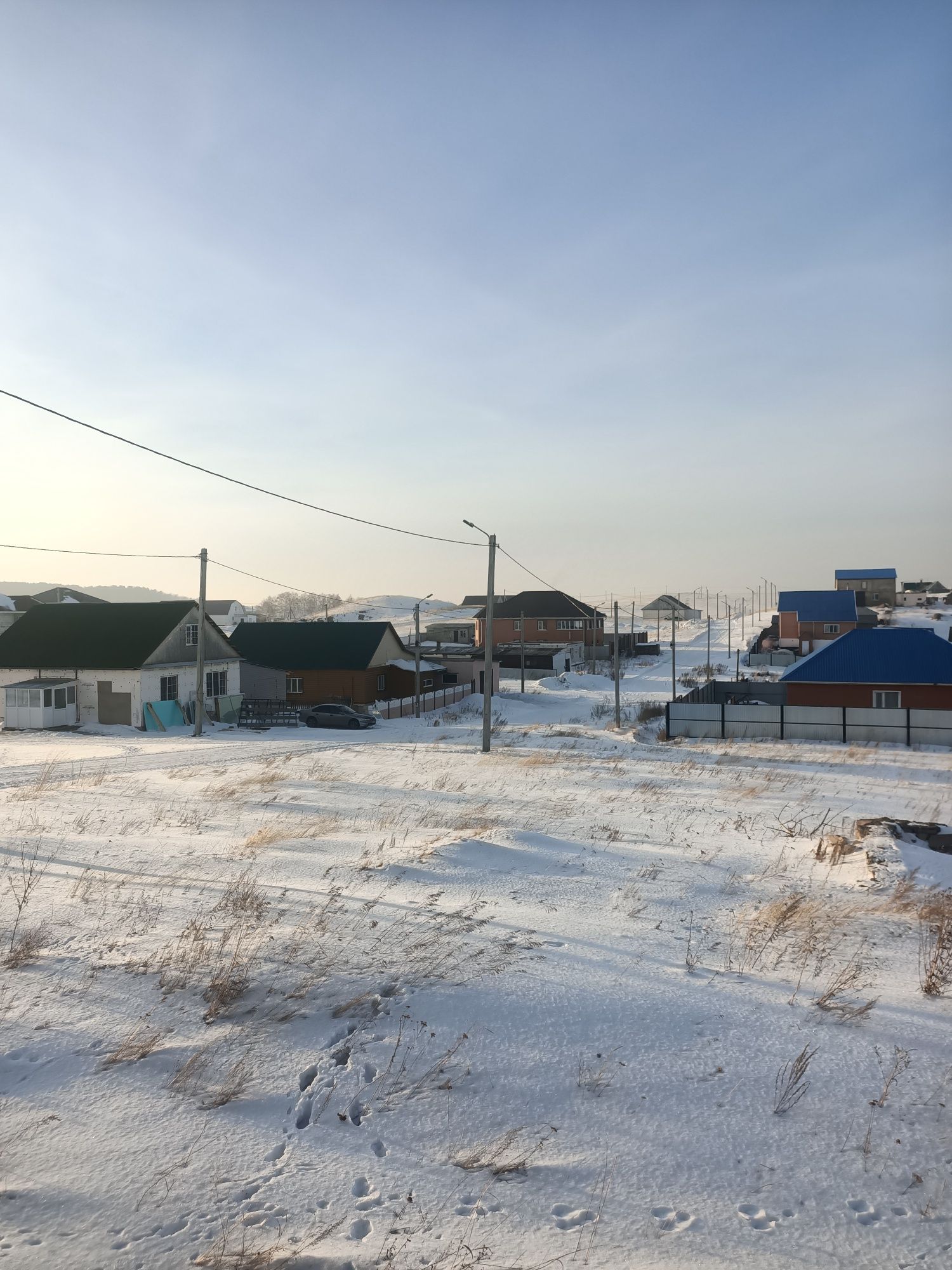 Продам земельный участо с времянкой 12 соток.