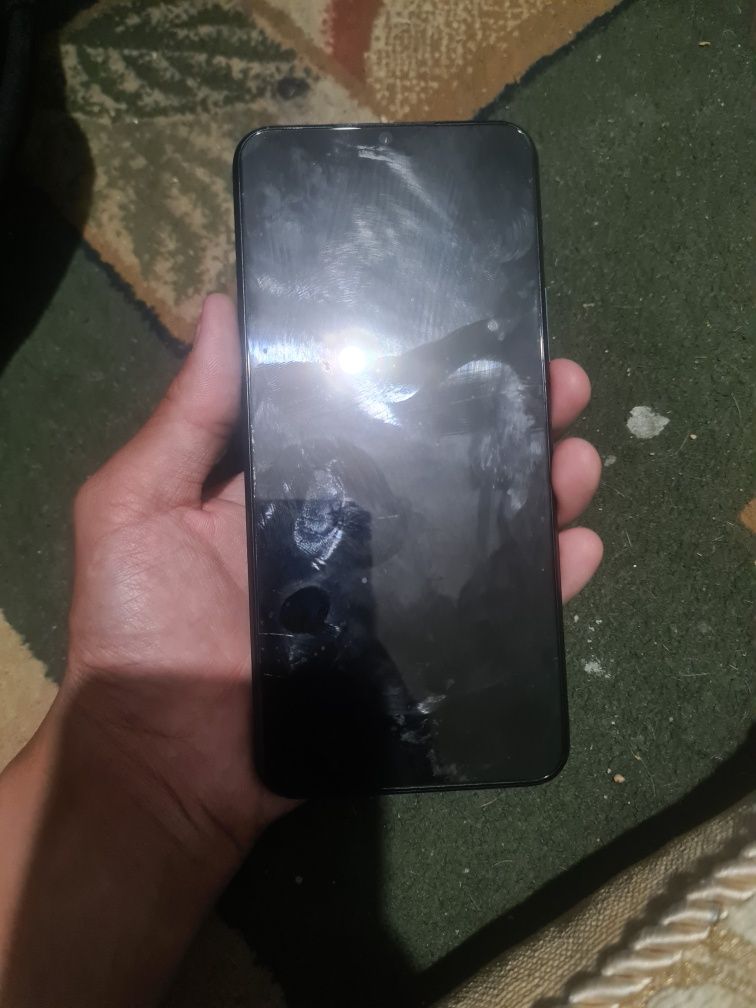 Vivo  Y33s смартфон.