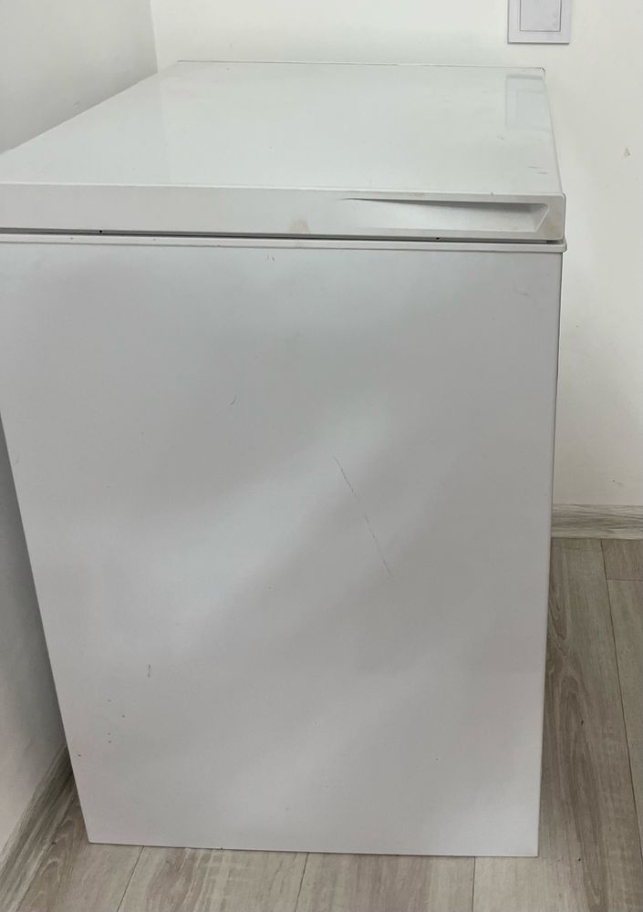 Морозильник идеальный состояние топ