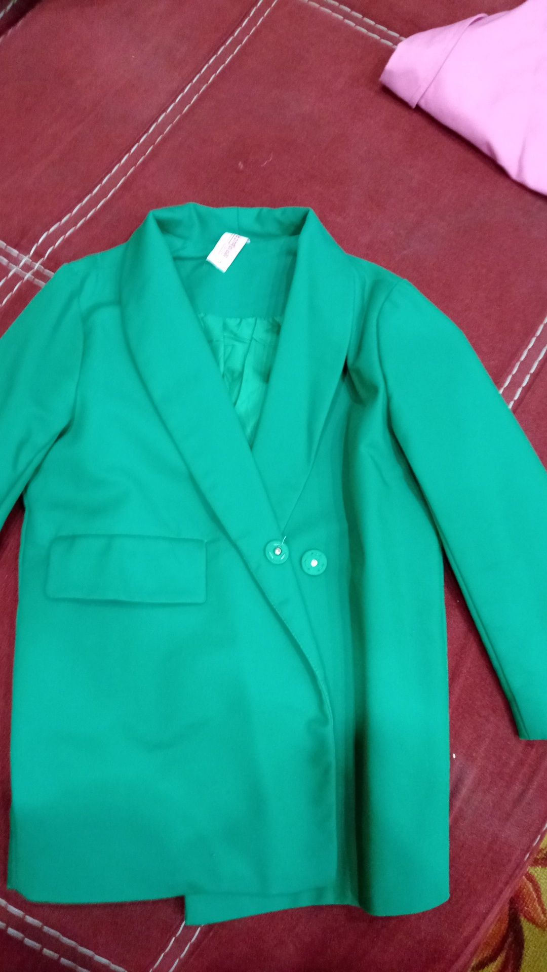 Продам пиджак для девочки