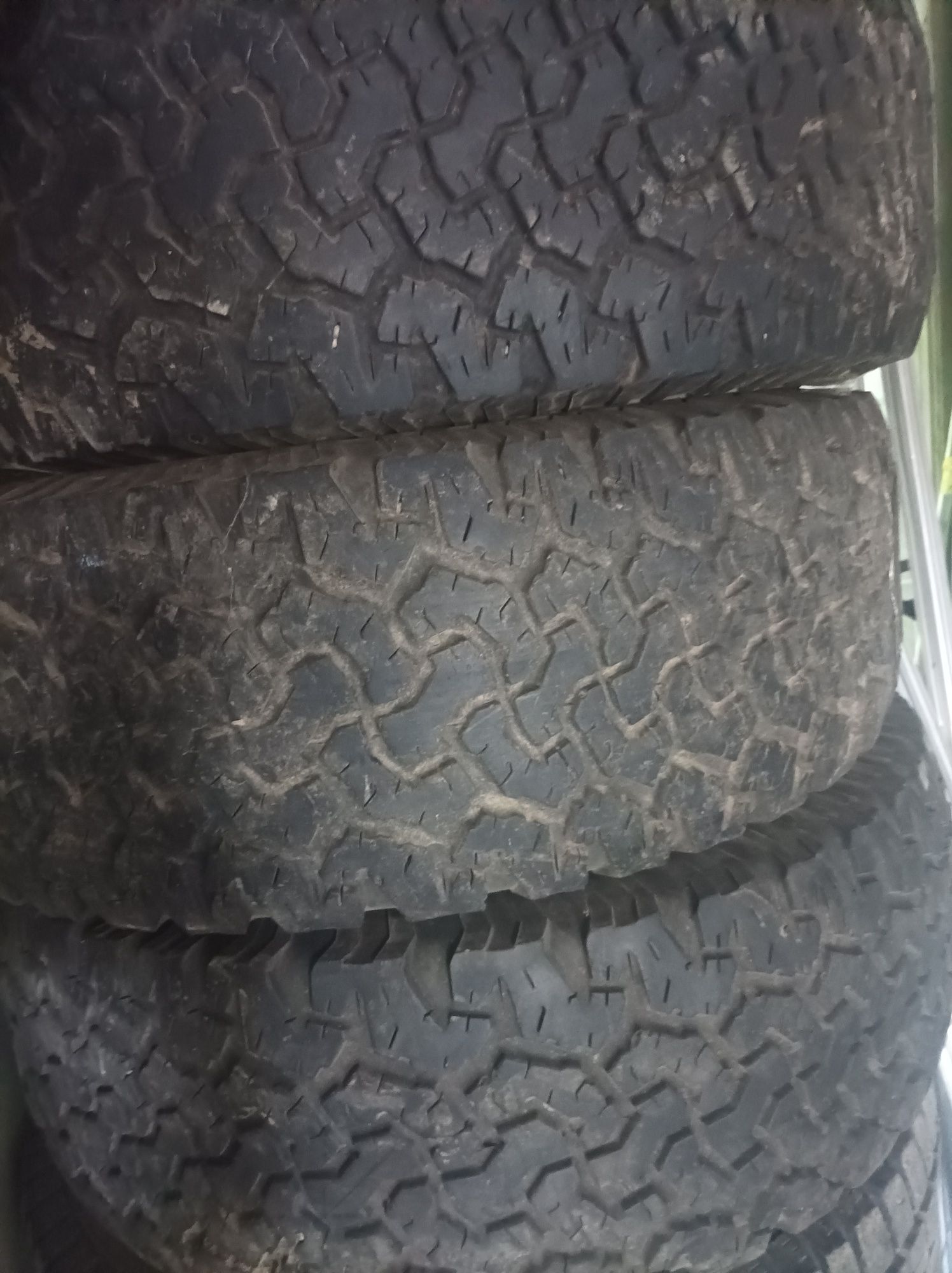 Продам резину BFgoodrich