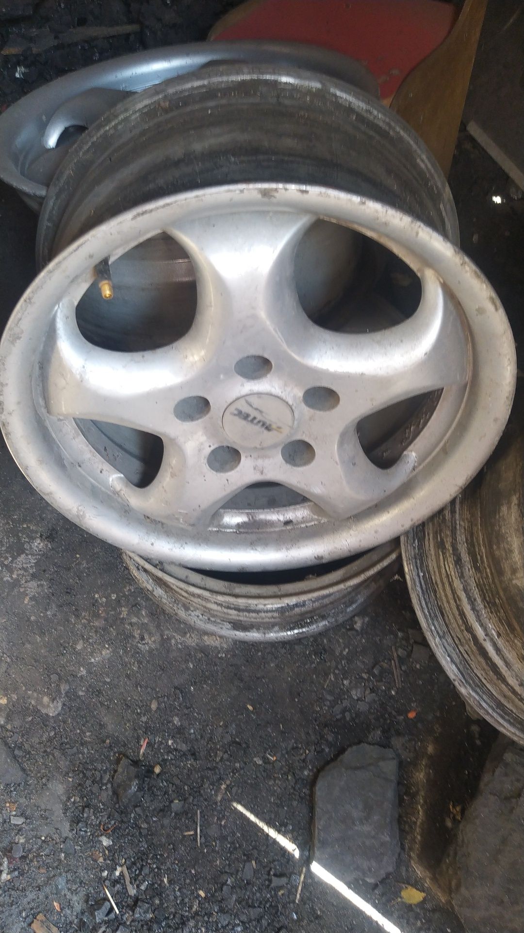 Продам диски Р15