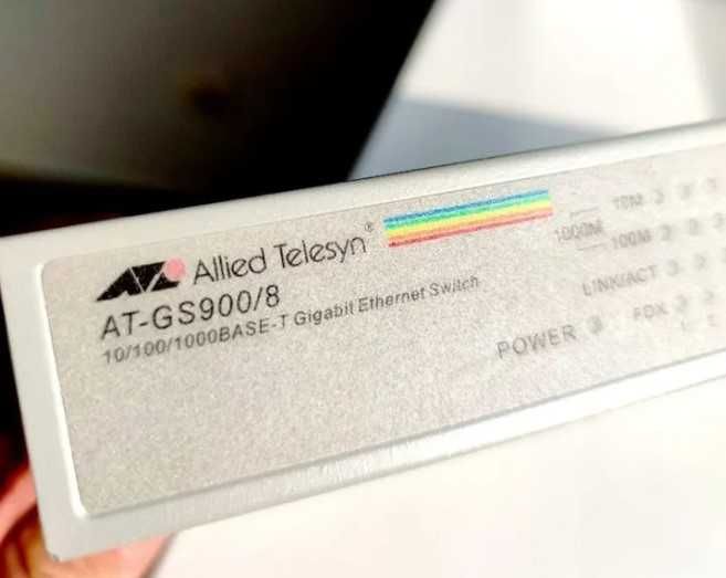 Сетевой коммутатор Allied Telesyn AT-GS908L