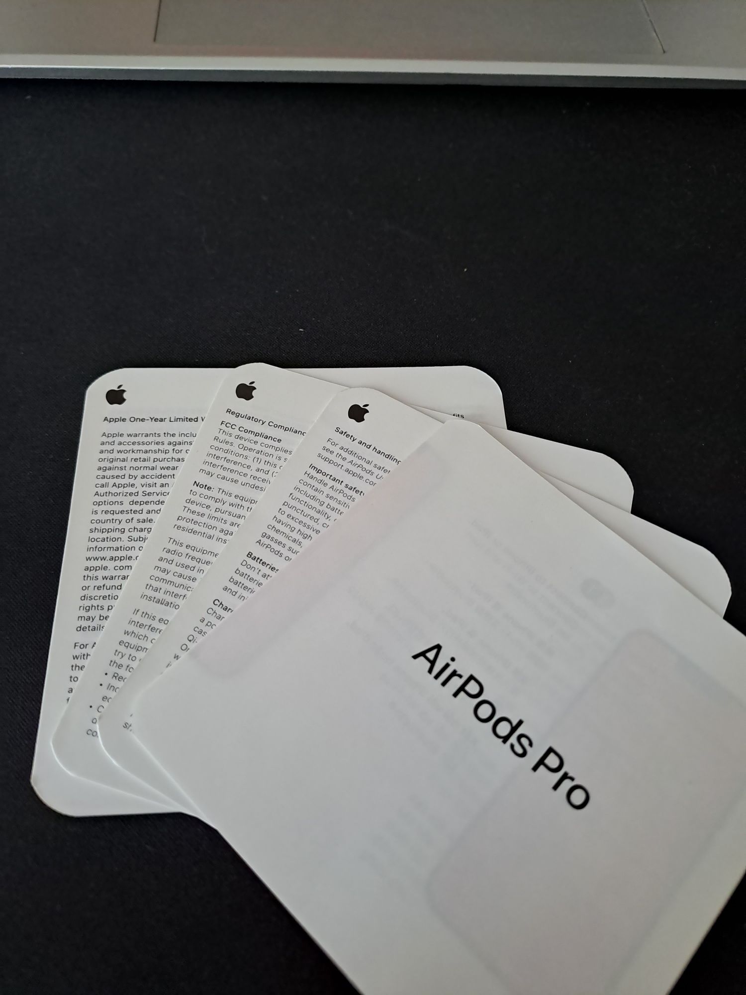 Продаю AirPods Pro 2