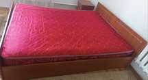 Продам б/у кровать 2 м на 160 см