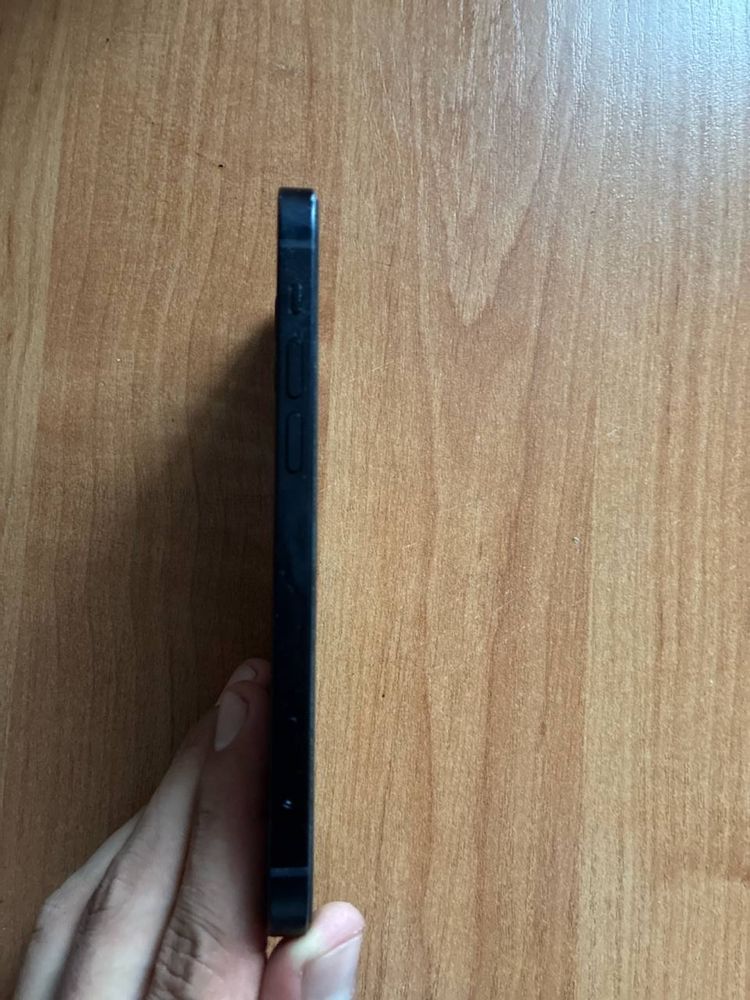 Продам iPhone 12 128гб