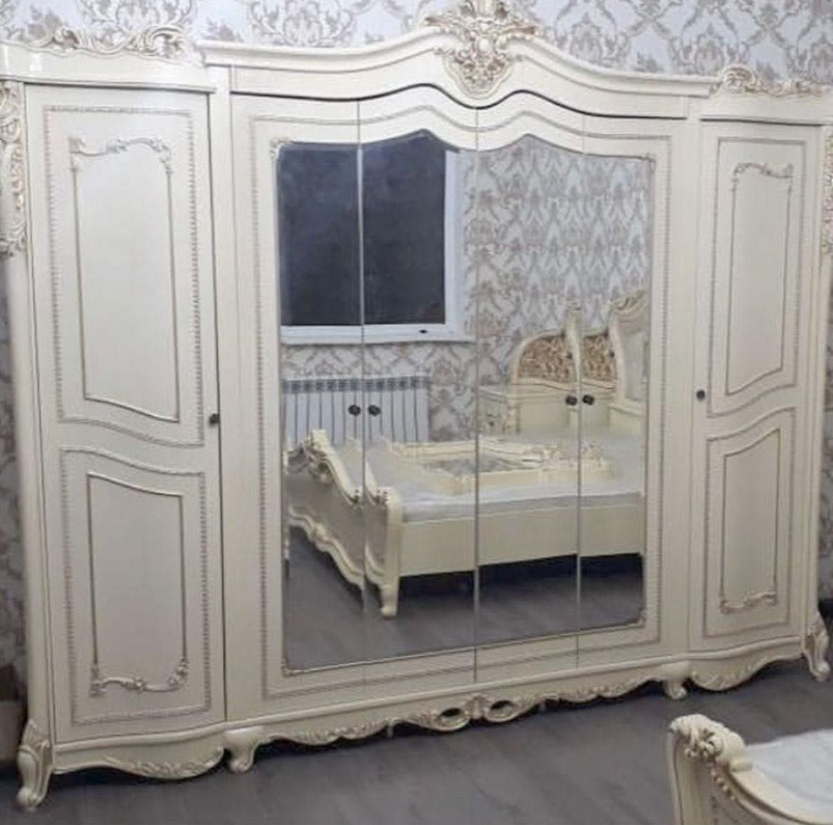 Продам мебель спальный гарнитур и зал