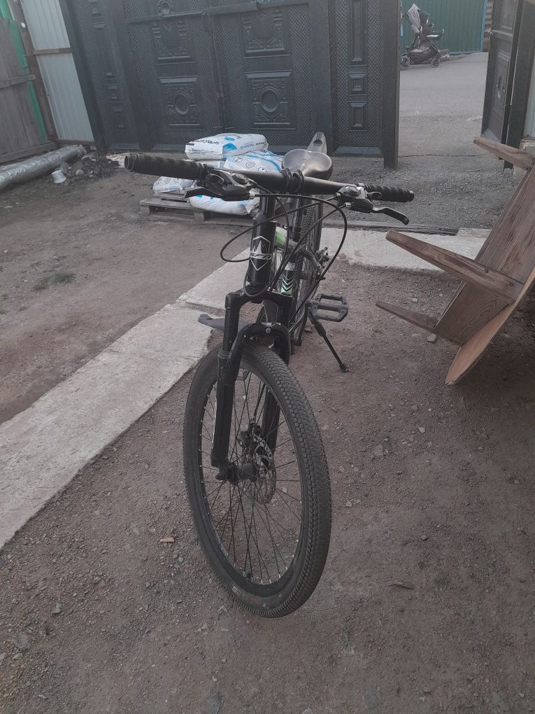 Велосипед пользовались всего год