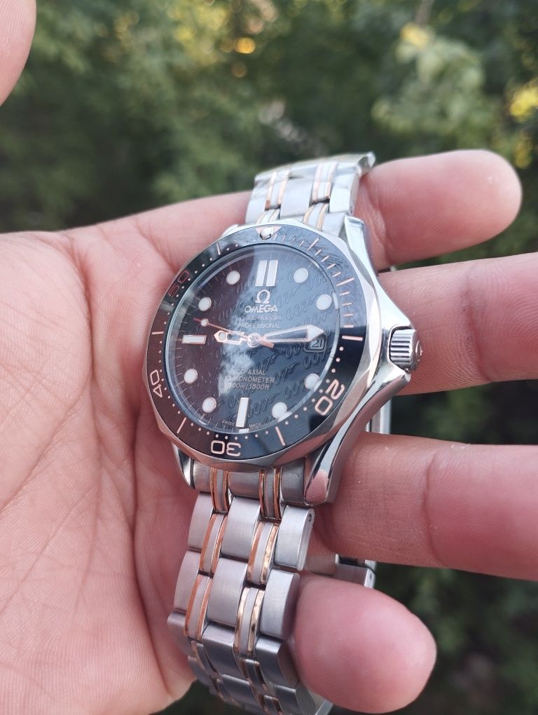 Omega Seamaster James bond