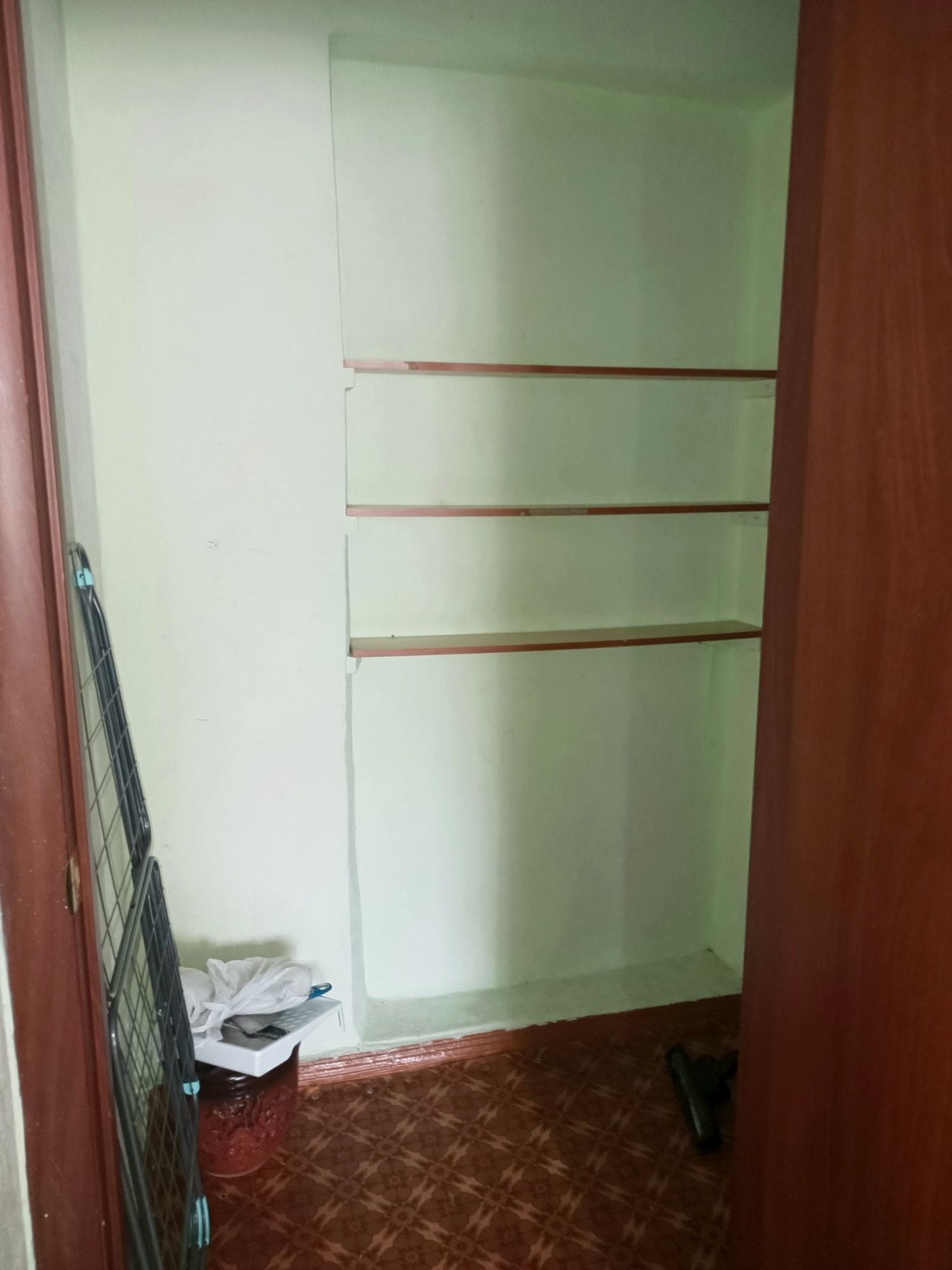Продам двухкомнатную квартиру по ул. Терешковой 41 р-он Казыбек би