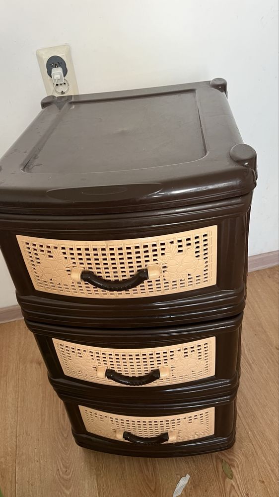 Продам камод в идеальном состояние