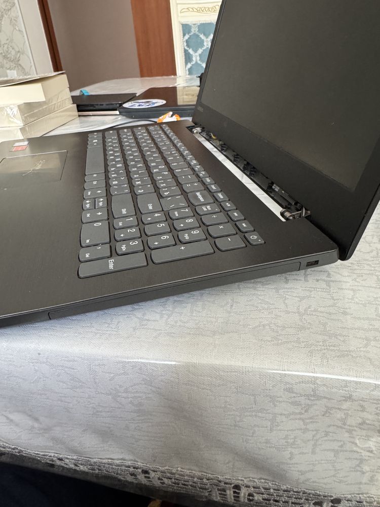 Lenovo idepad ноутбук AMD Radeon M530 4GB