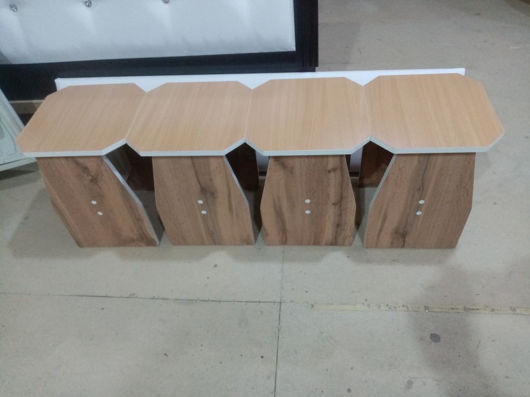 Продам новые кухонные табуретки!
