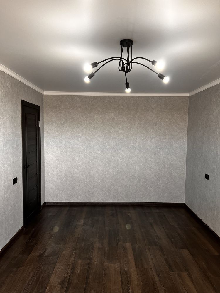 Продам 2 комнатную квартиру город Сатпаев улица Абая