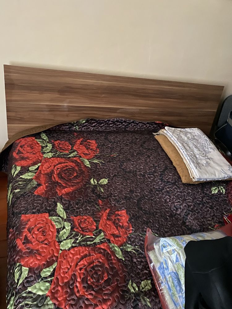 Тез арада Спальни кровать сатылады