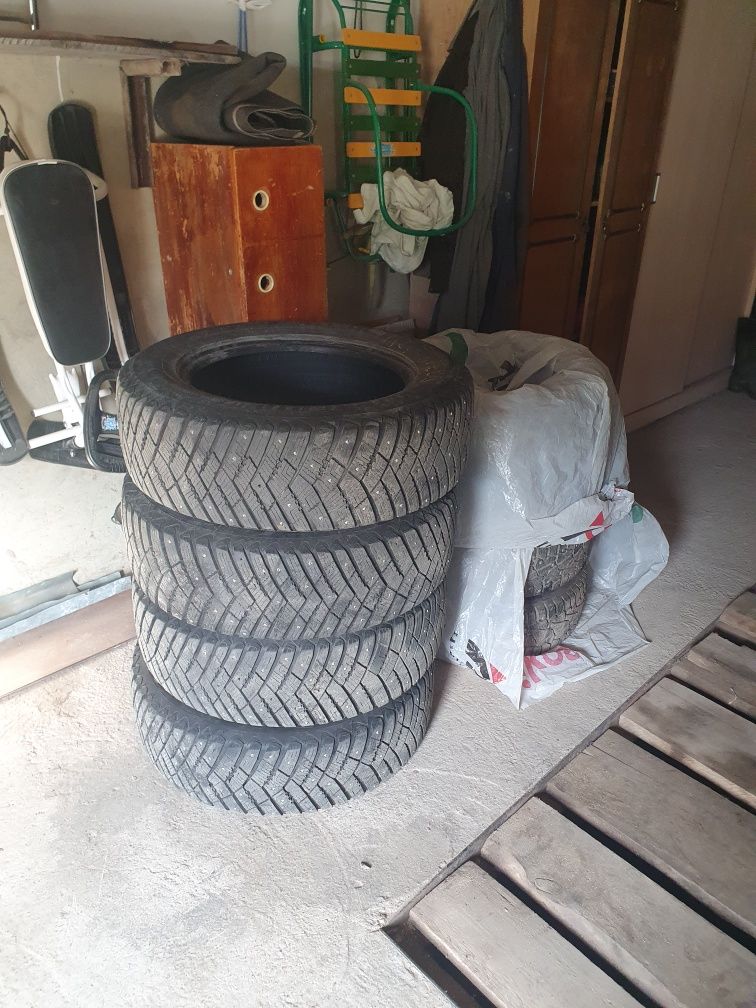 Продам резину Goodyear