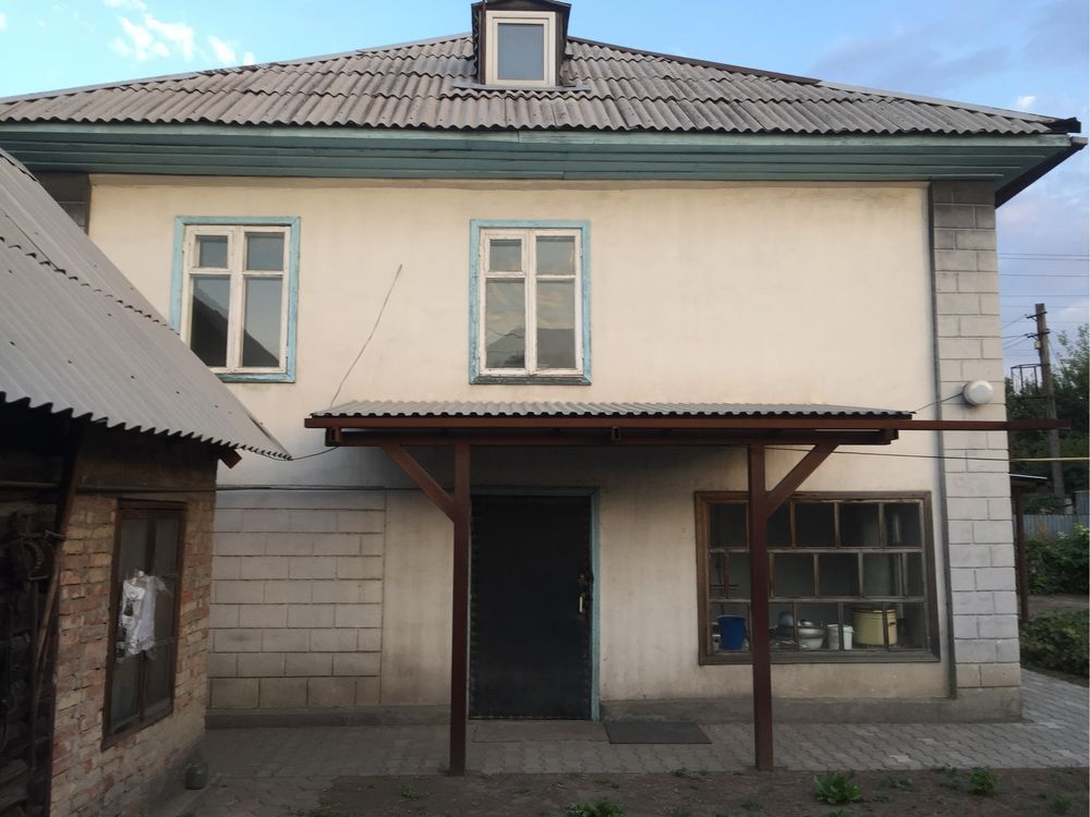 Продам кирпичный дом в отличном состоянии