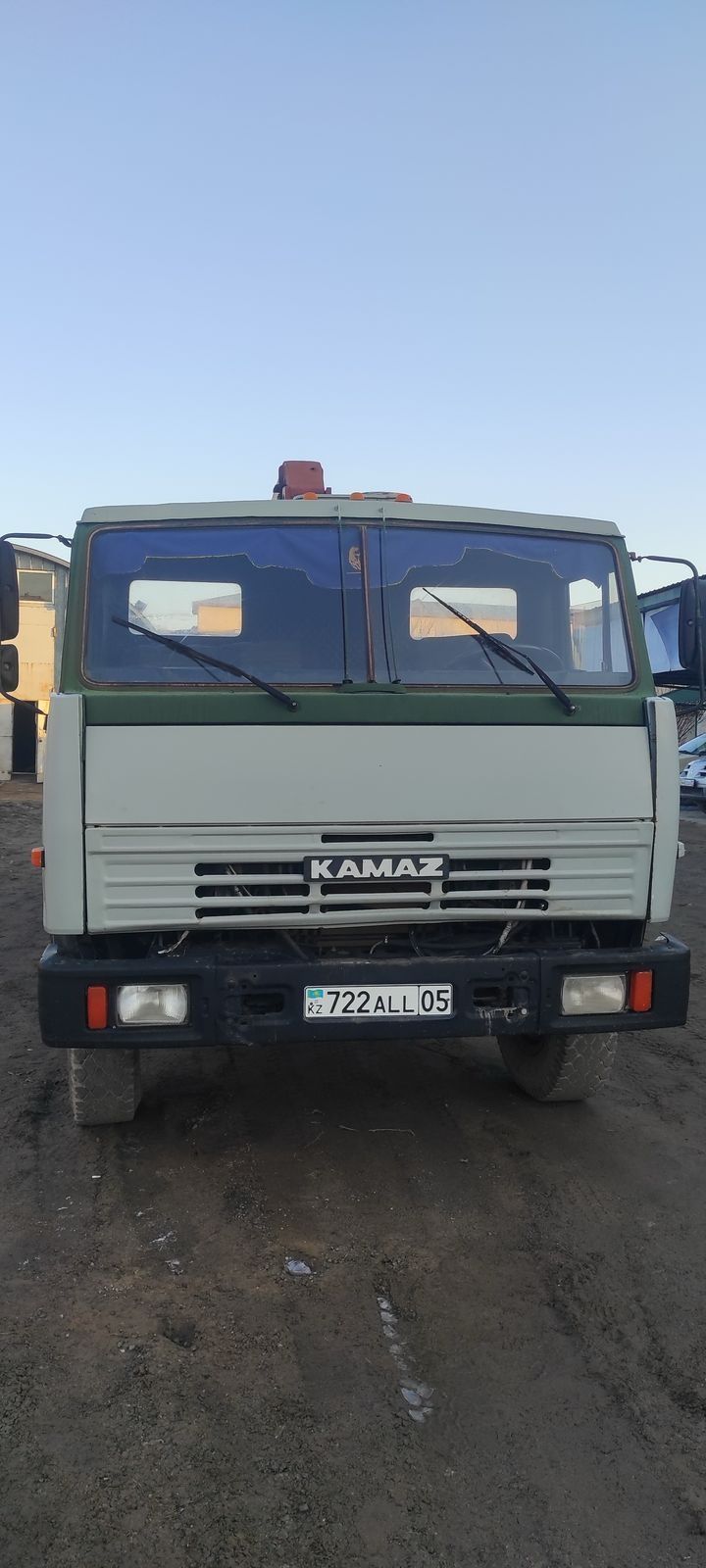 Продам КамАЗ манипулятор