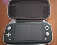 Nintendo switch lite с чехлом + карта памяти 128гб