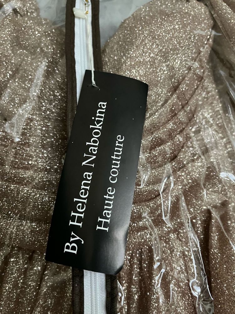 Вечерние платья от Helena Nabokina
