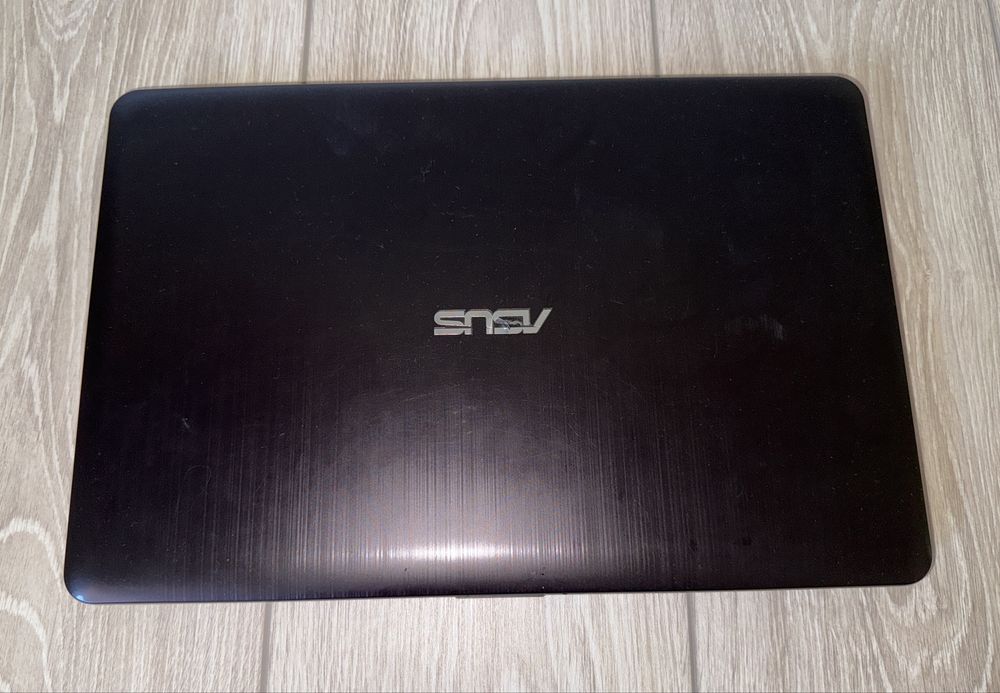Ноутбук ASUS VivoBook Max X541
