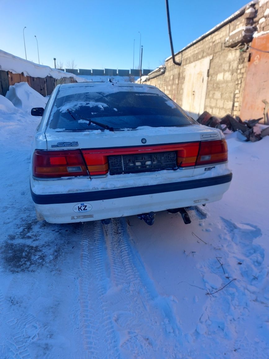 Мазда 626 в разбор